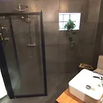 Appartement Centre-Ville Avec Terrasse Et Place De Parking